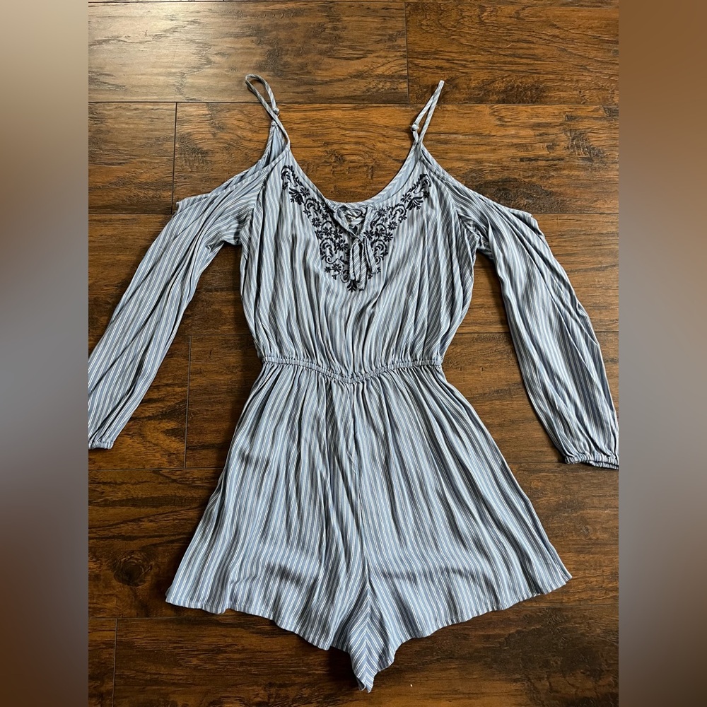 Hollister romper, size L